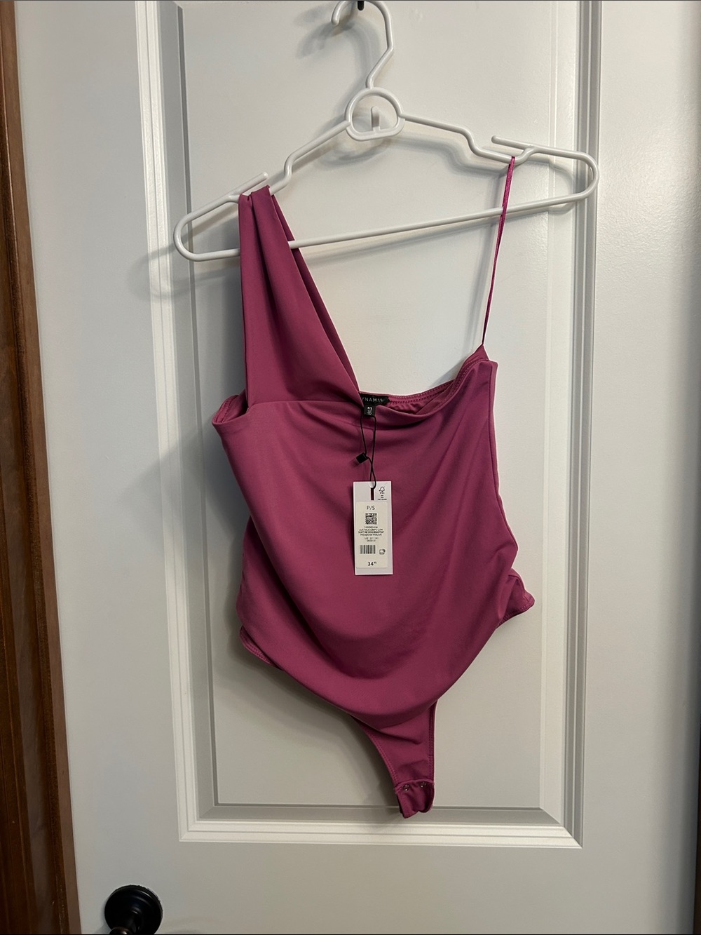 Dynamite Asymmetric One-Shoulder Fuchsia Bodysuit